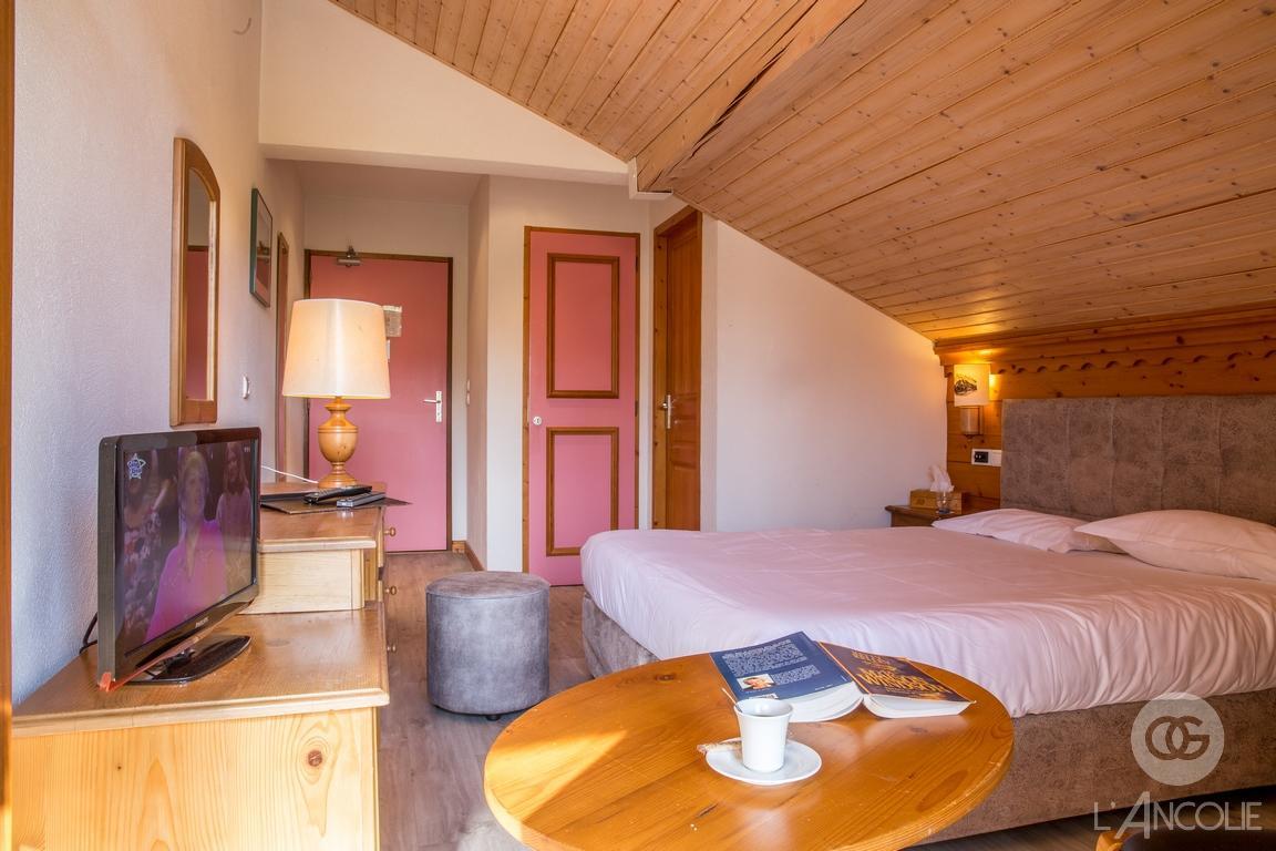 מלון קרוזיי L'Ancolie "Chalet Du Lac" מראה חיצוני תמונה