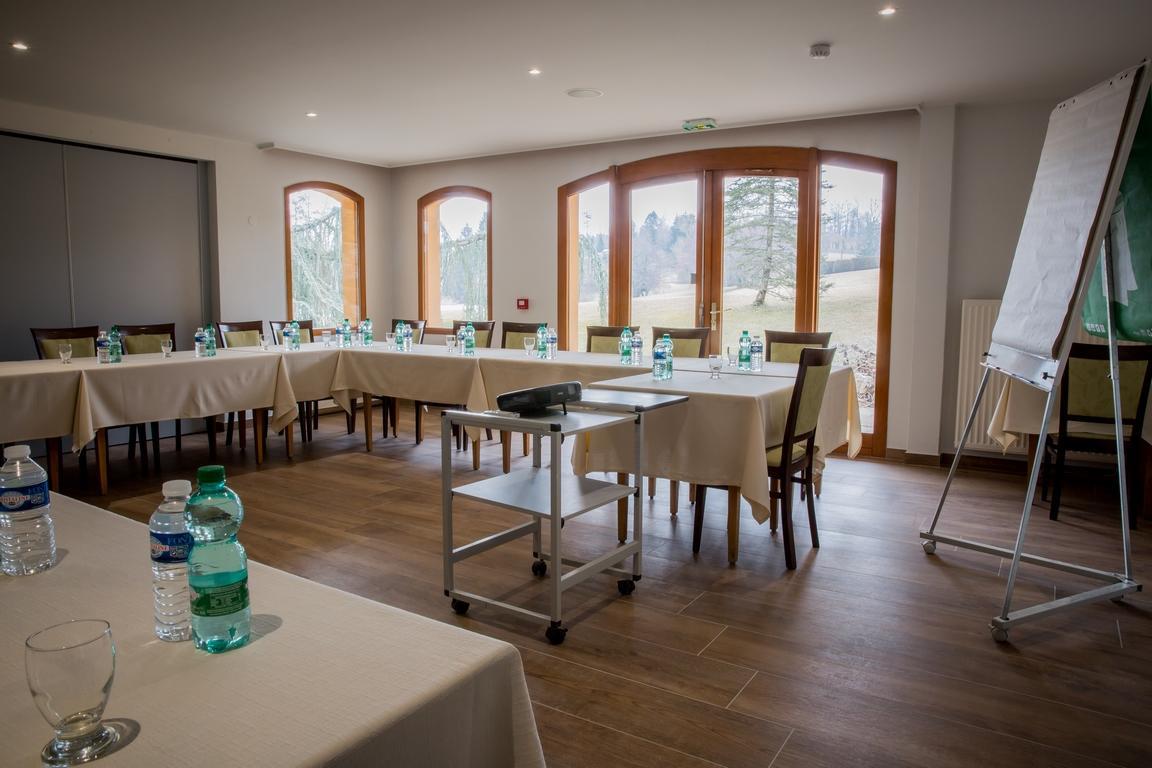 מלון קרוזיי L'Ancolie "Chalet Du Lac" מראה חיצוני תמונה